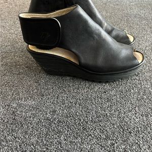 London Fly Black Leather “peep toe” wedge sandal!